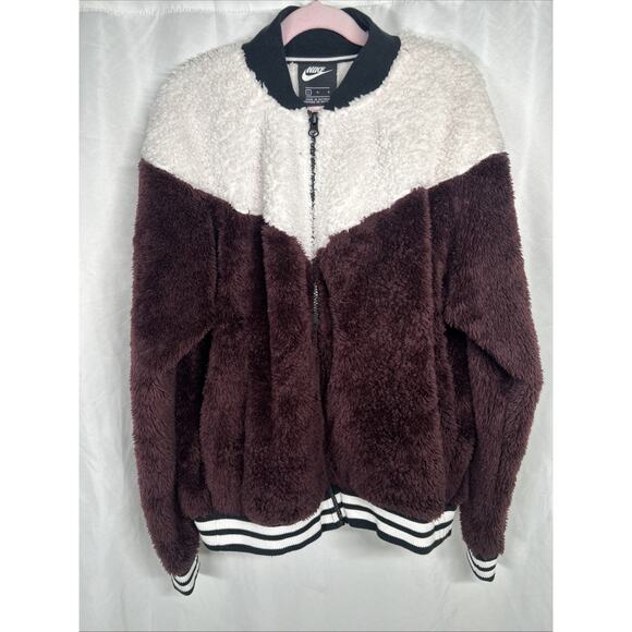 Nike Sherpa Jacket Women’s Large Full Zip Long Sleeve Fleece Two Tone Retro - Picture 1 of 3